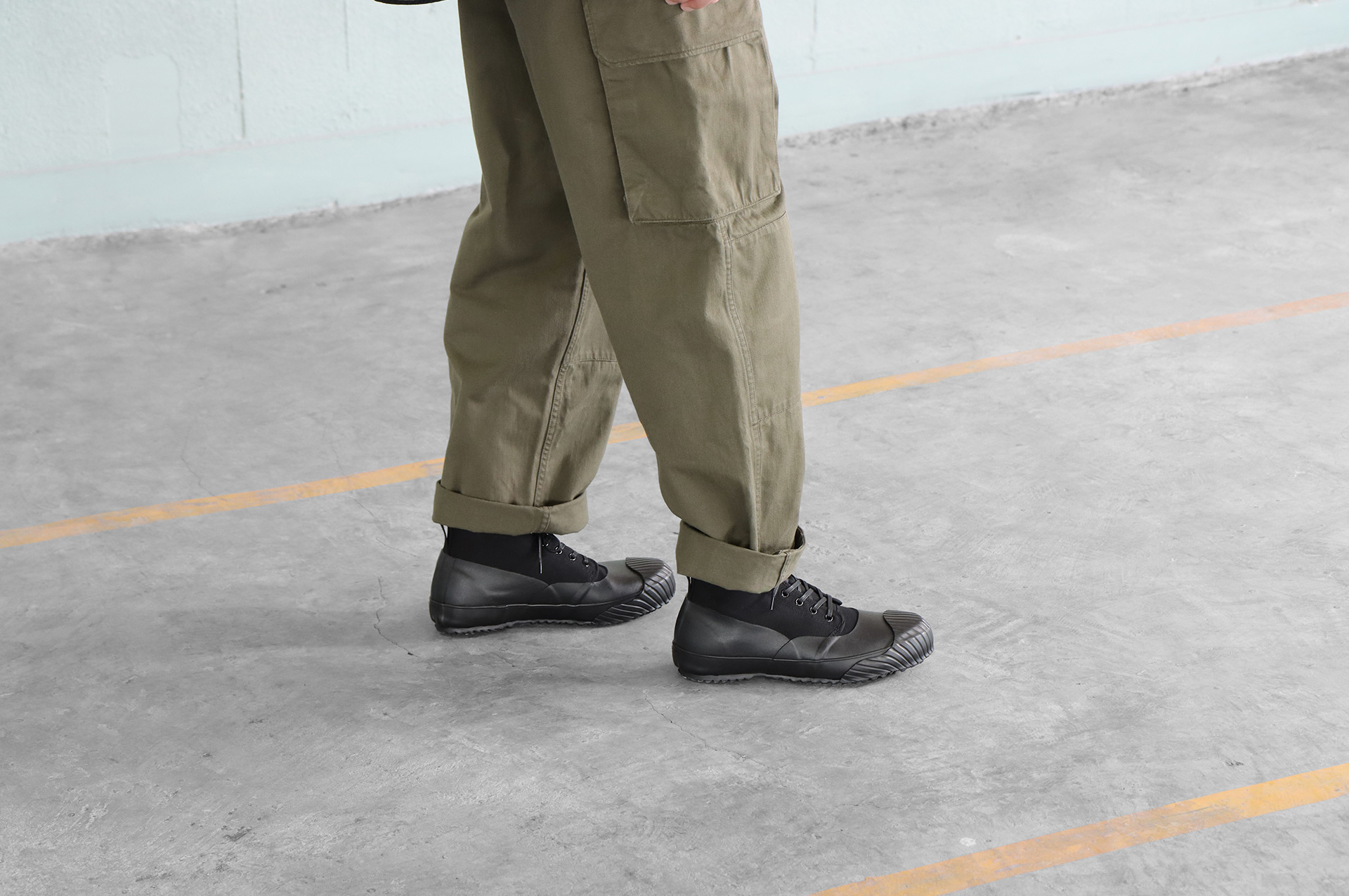 ALWEATHERRF_BLACK_TOP